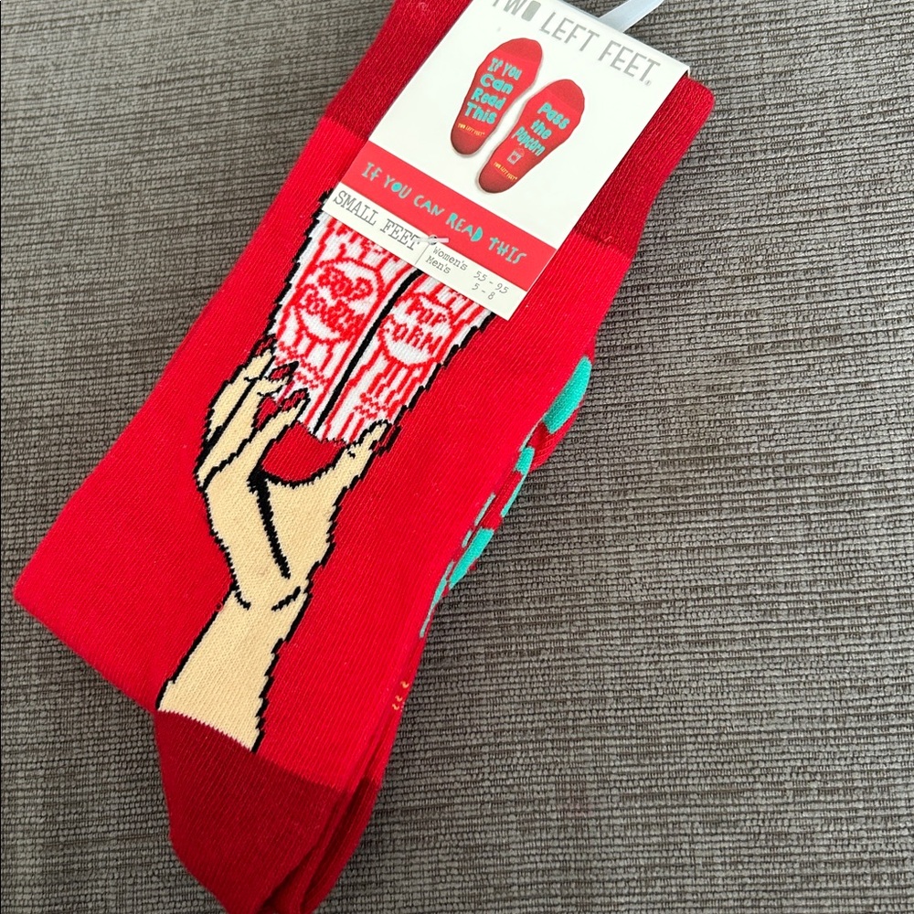 TWO LEFT FEET If you can read this Crew Socks Small feet size NWT